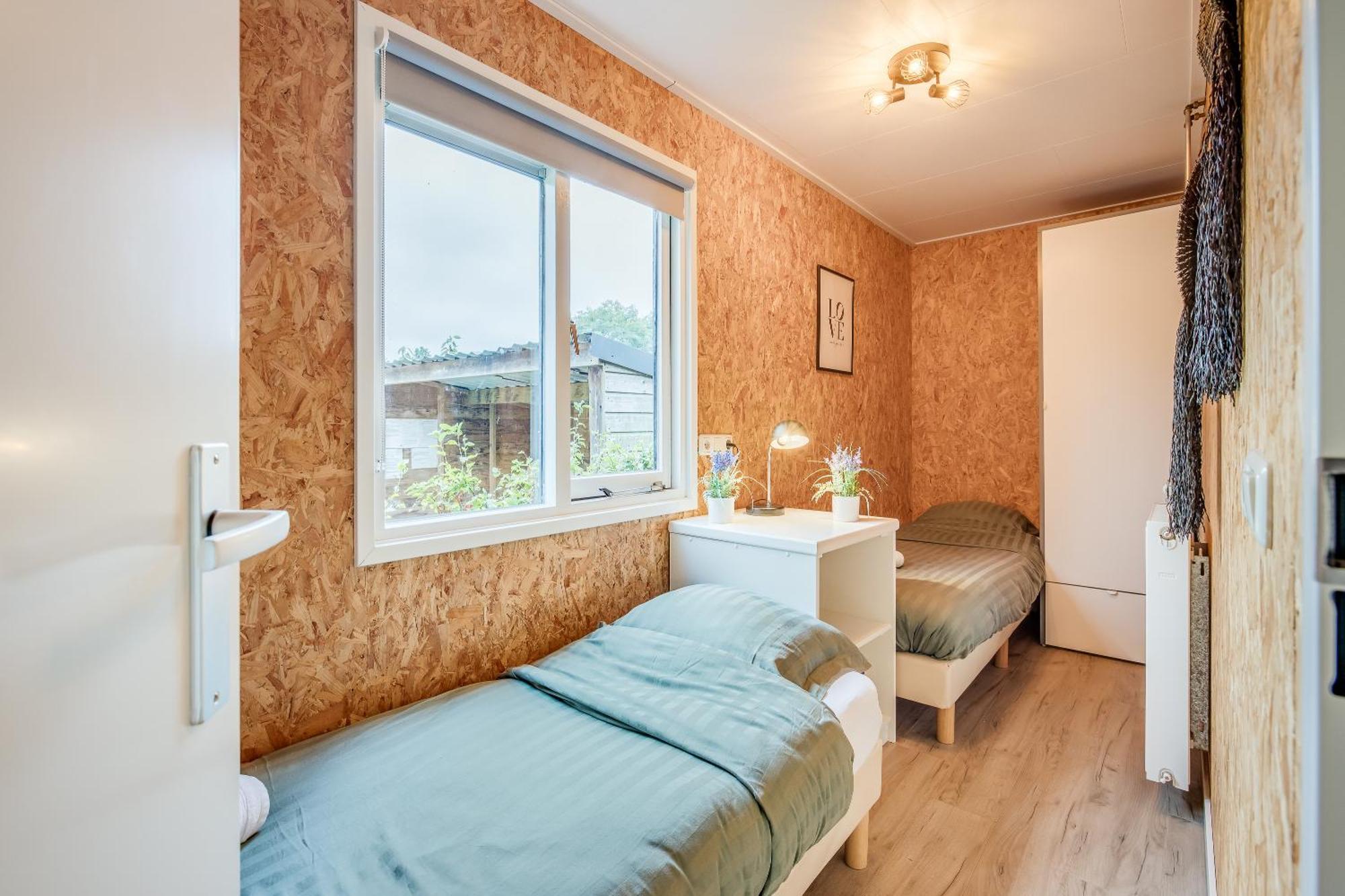 Chalet 'T Veluws Stulpje "Geniet, Ontspan En Droom Even Lekker Weg!" Putten Dış mekan fotoğraf
